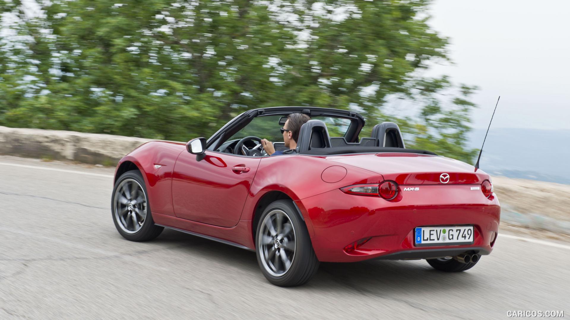 2016 Mazda MX-5 Miata (Euro-Spec) - Rear | Caricos