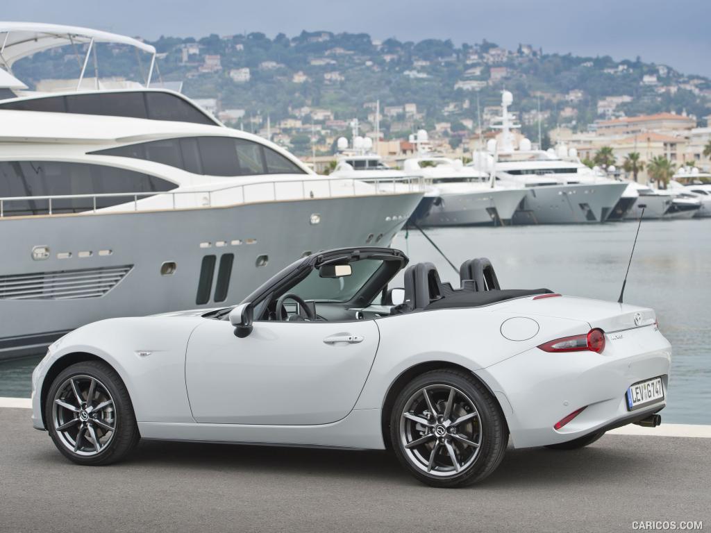 2016 Mazda MX-5 Miata (Euro-Spec)  - Side