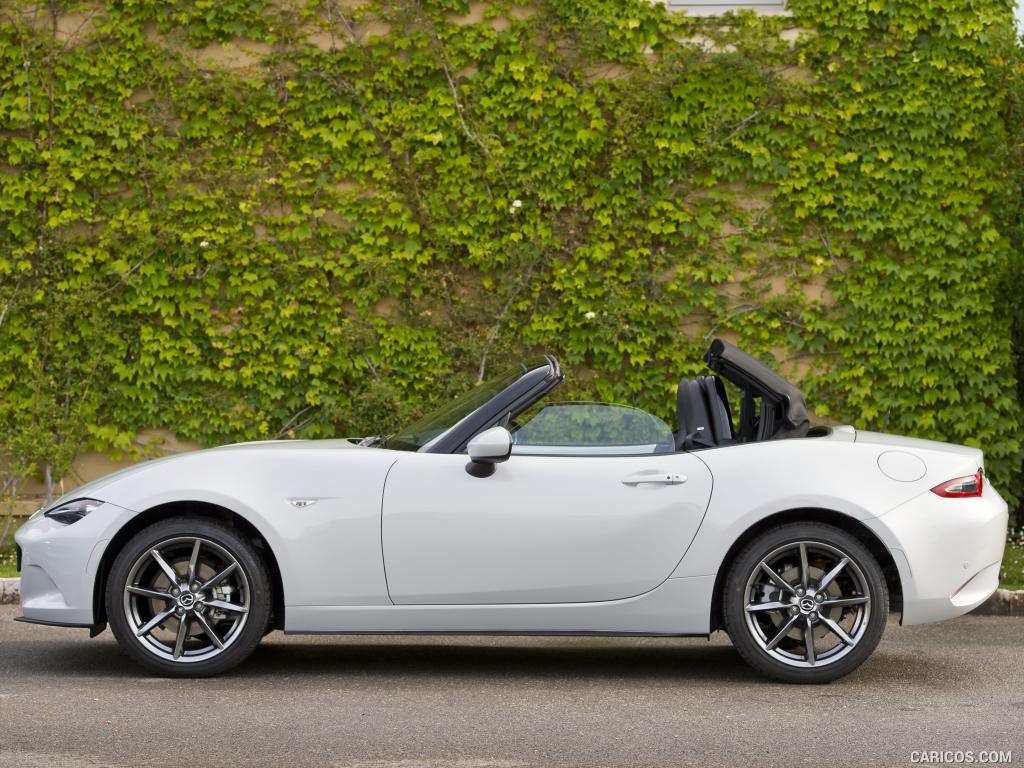 2016 Mazda MX-5 Miata (Euro-Spec)  - Side