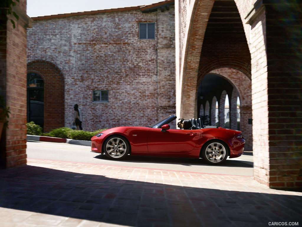 2016 Mazda MX-5 Miata (Euro-Spec)  - Side