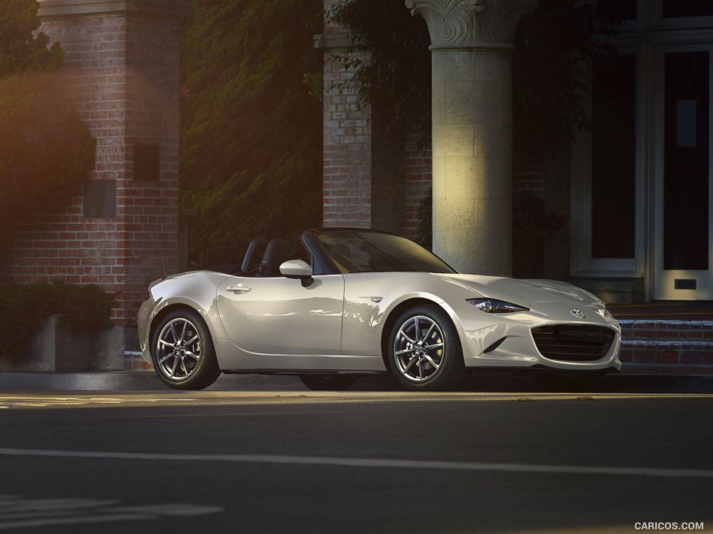 2016 Mazda MX-5 Miata (Euro-Spec)  - Side