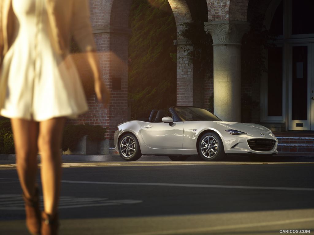 2016 Mazda MX-5 Miata (Euro-Spec)  - Side