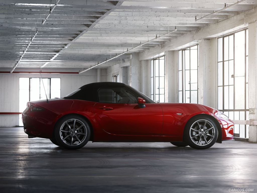 2016 Mazda MX-5 Miata (Euro-Spec)  - Side