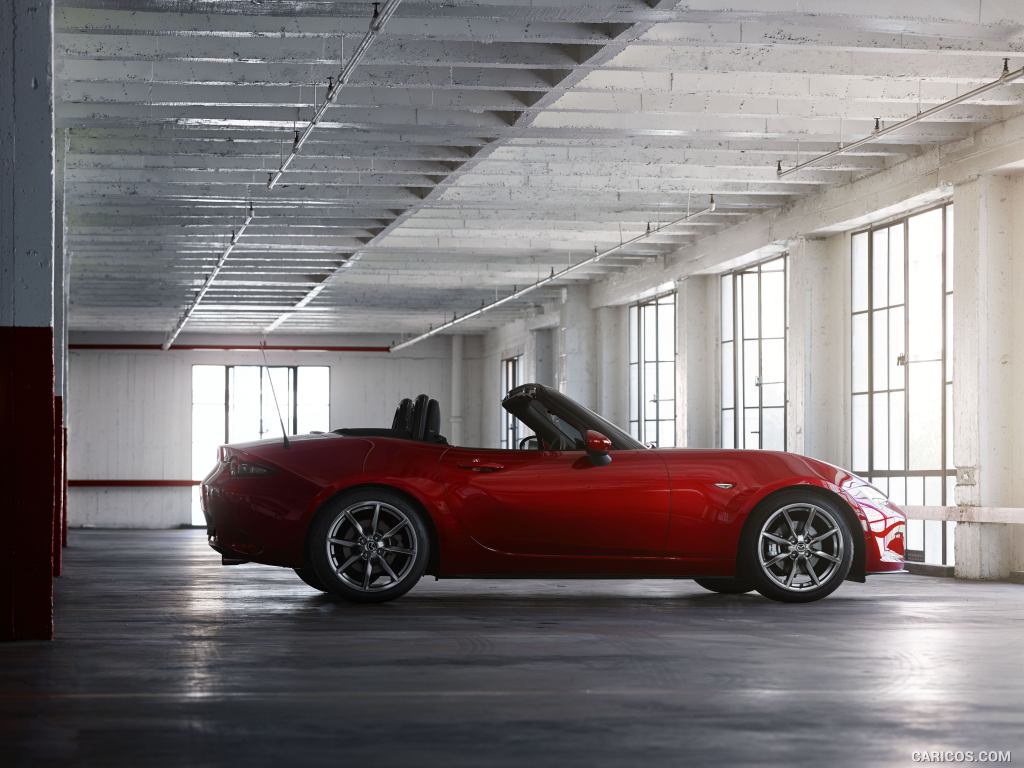 2016 Mazda MX-5 Miata (Euro-Spec)  - Side