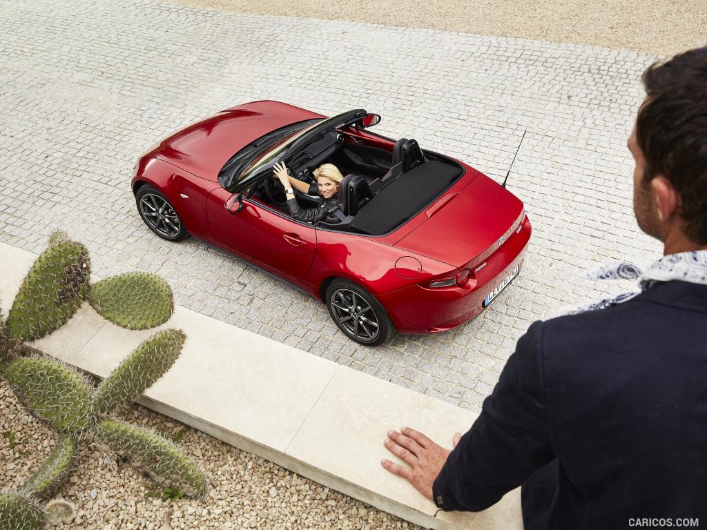 2016 Mazda MX-5 Miata (Euro-Spec)  - Top