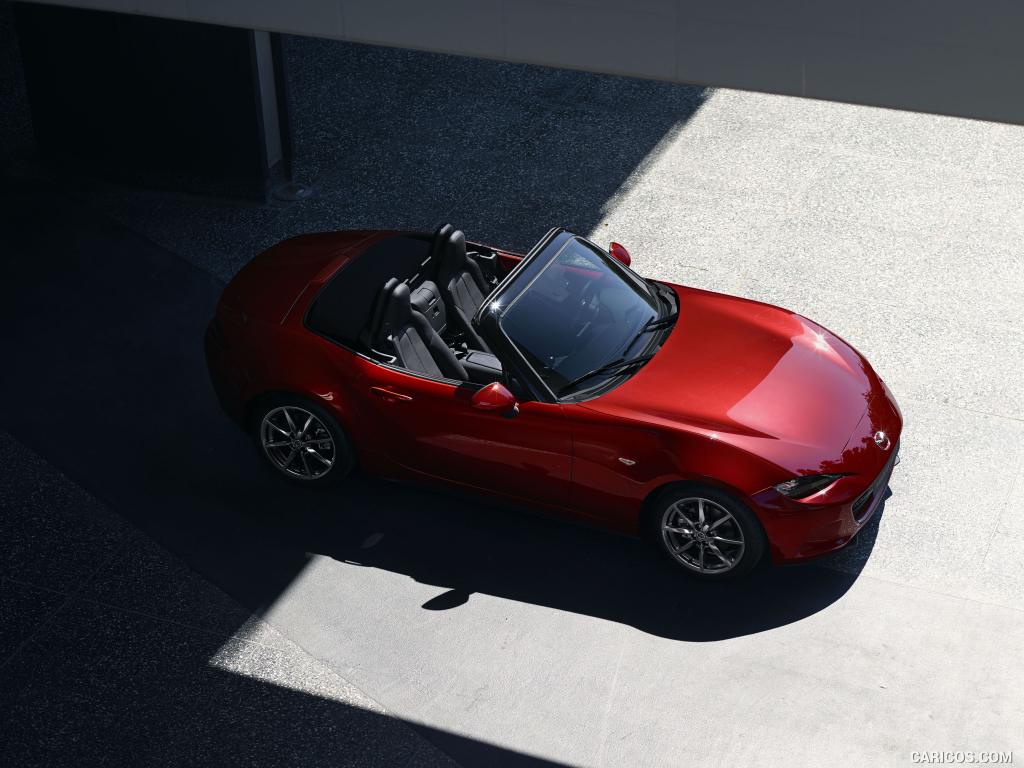 2016 Mazda MX-5 Miata (Euro-Spec)  - Top