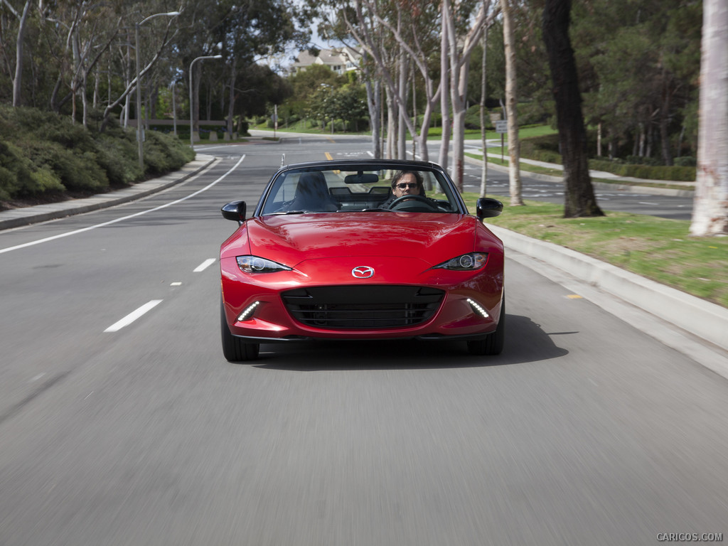 2016 Mazda MX-5 Miata (US-Spec) - Front