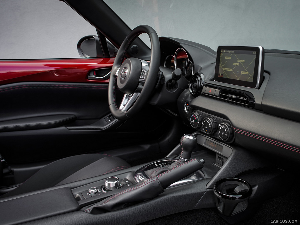 2016 Mazda MX-5 Miata (US-Spec) - Interior