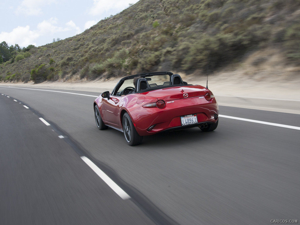 2016 Mazda MX-5 Miata (US-Spec) - Rear