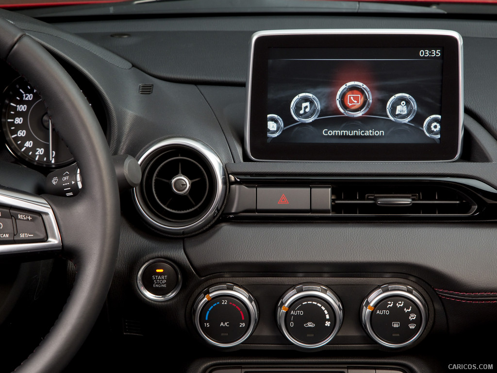 2016 Mazda MX-5 Miata  - Central Console