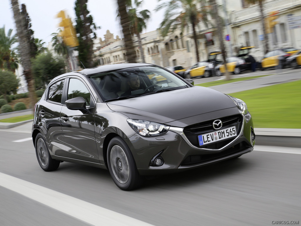 2016 Mazda2  - Front