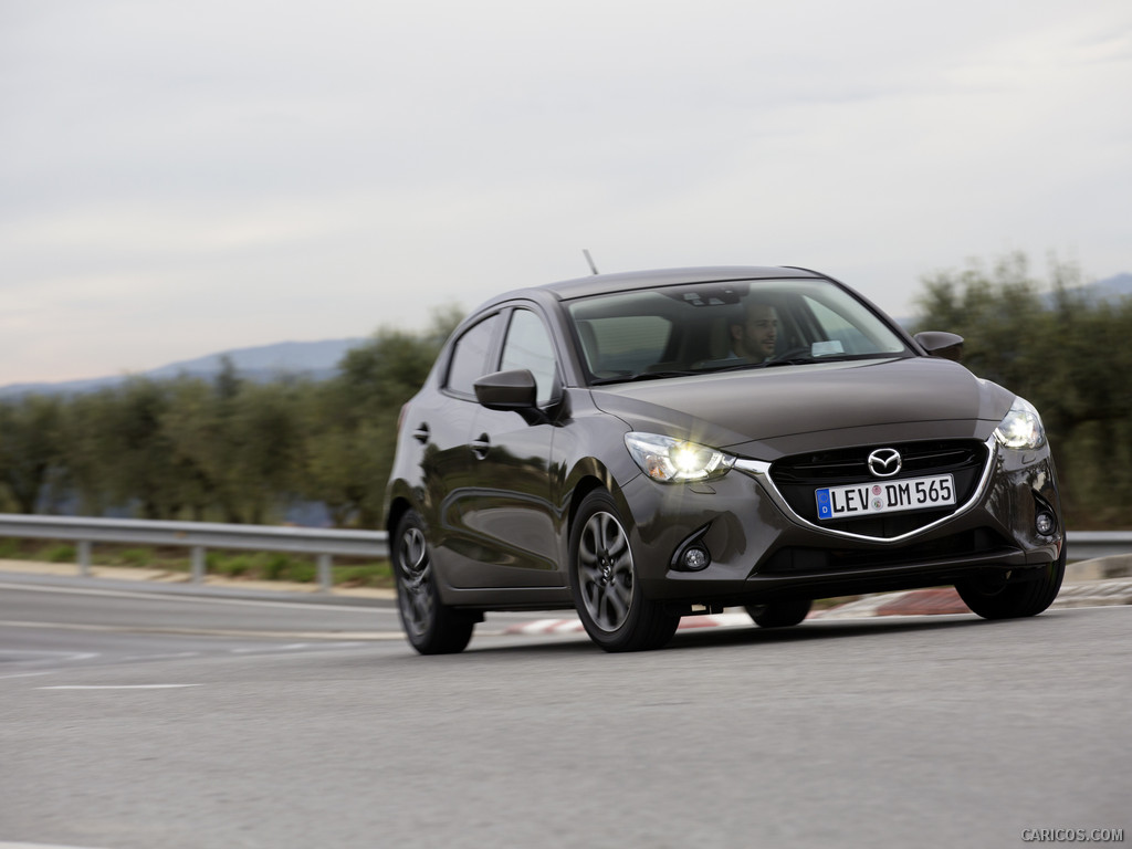 2016 Mazda2  - Front