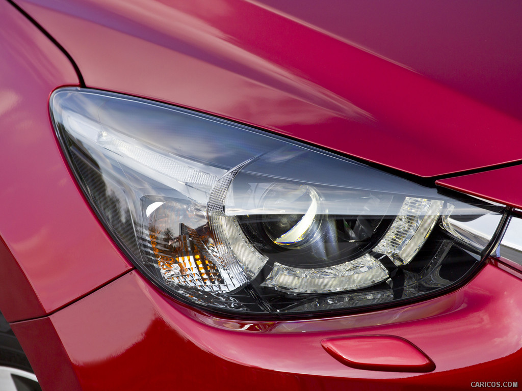 2016 Mazda2  - Headlight