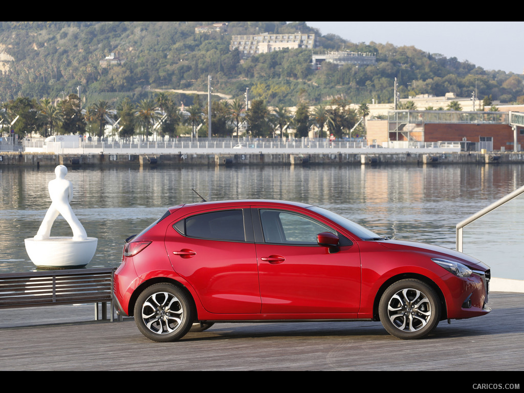 2016 Mazda2  - Side