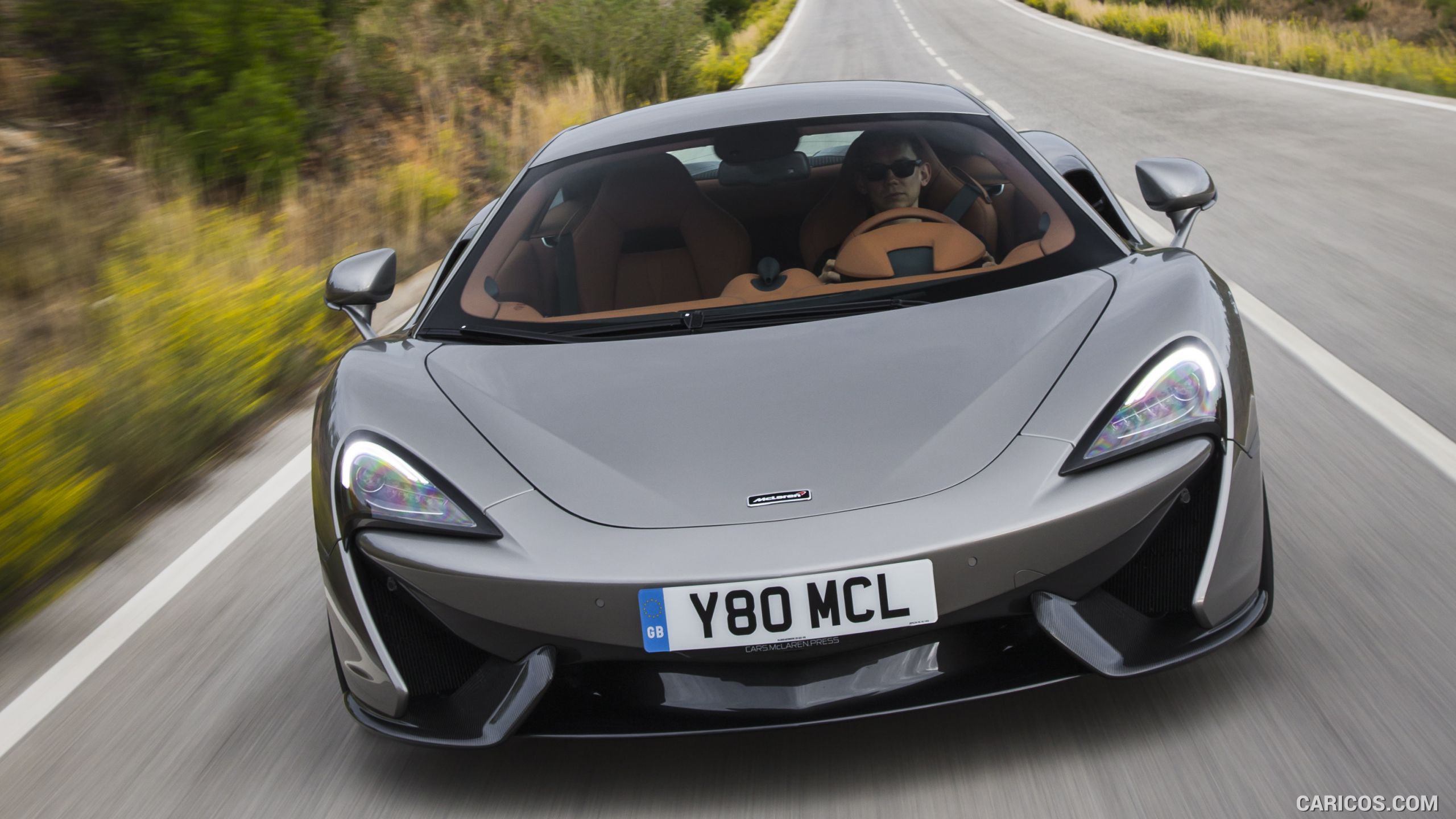 2016 McLaren 570S Coupe (Color: Blade Silver) - Front, #48 of 192