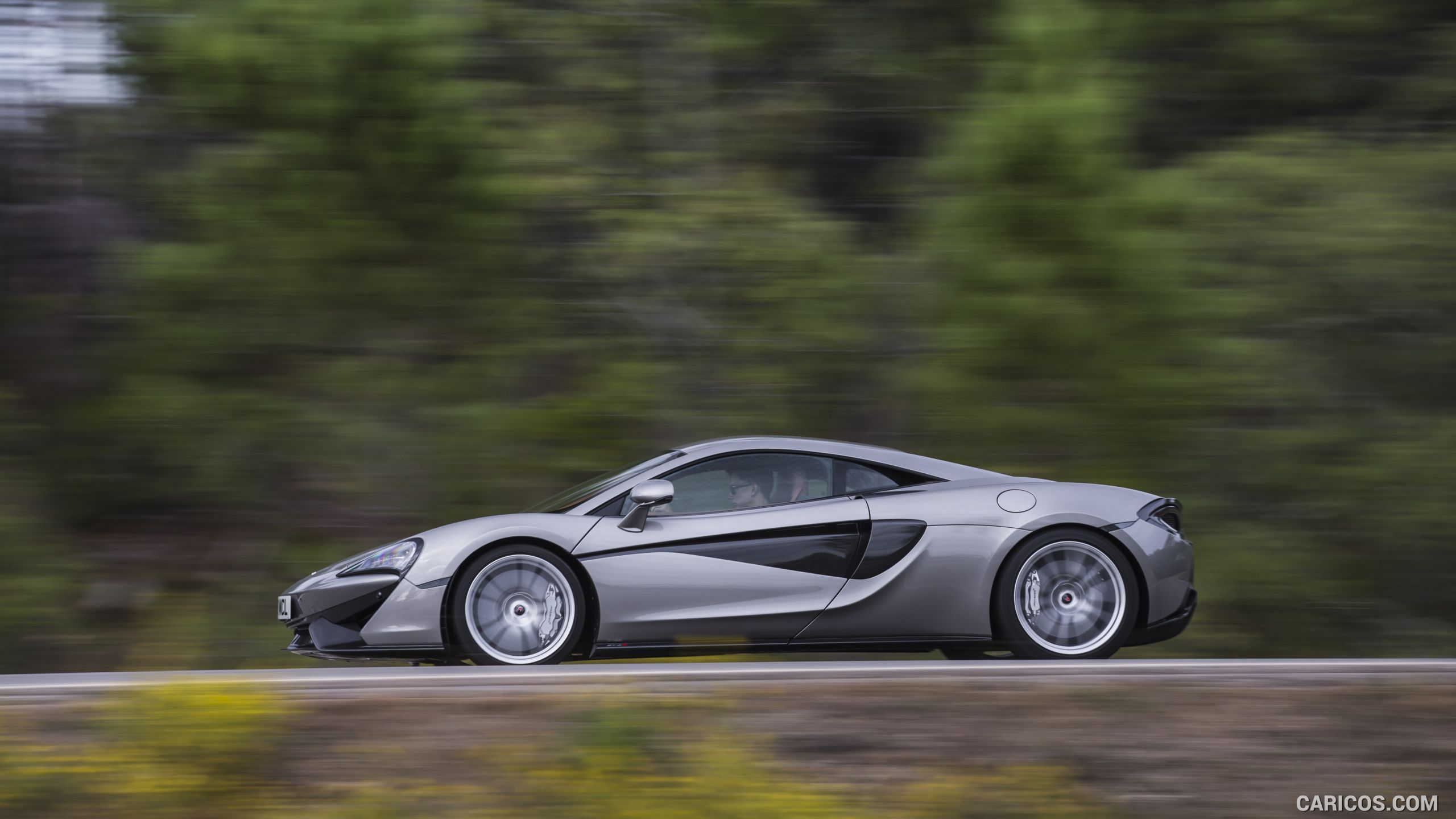 2016 McLaren 570S Coupe (Color: Blade Silver) - Side, #55 of 192