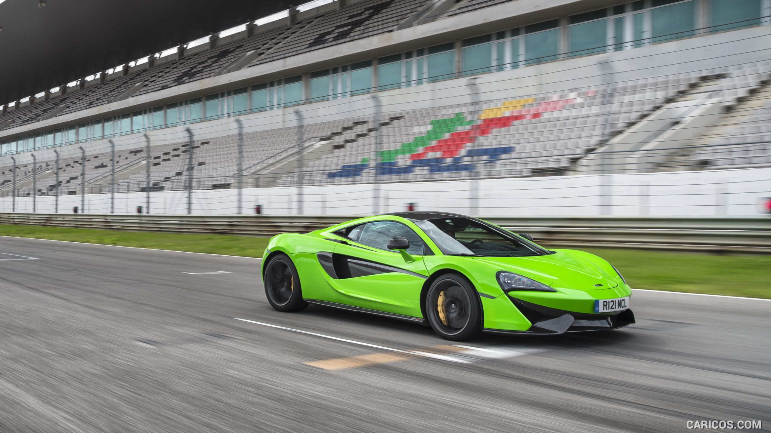 2016 McLaren 570S Coupe (Color: Mantis Green) - Front, #103 of 192