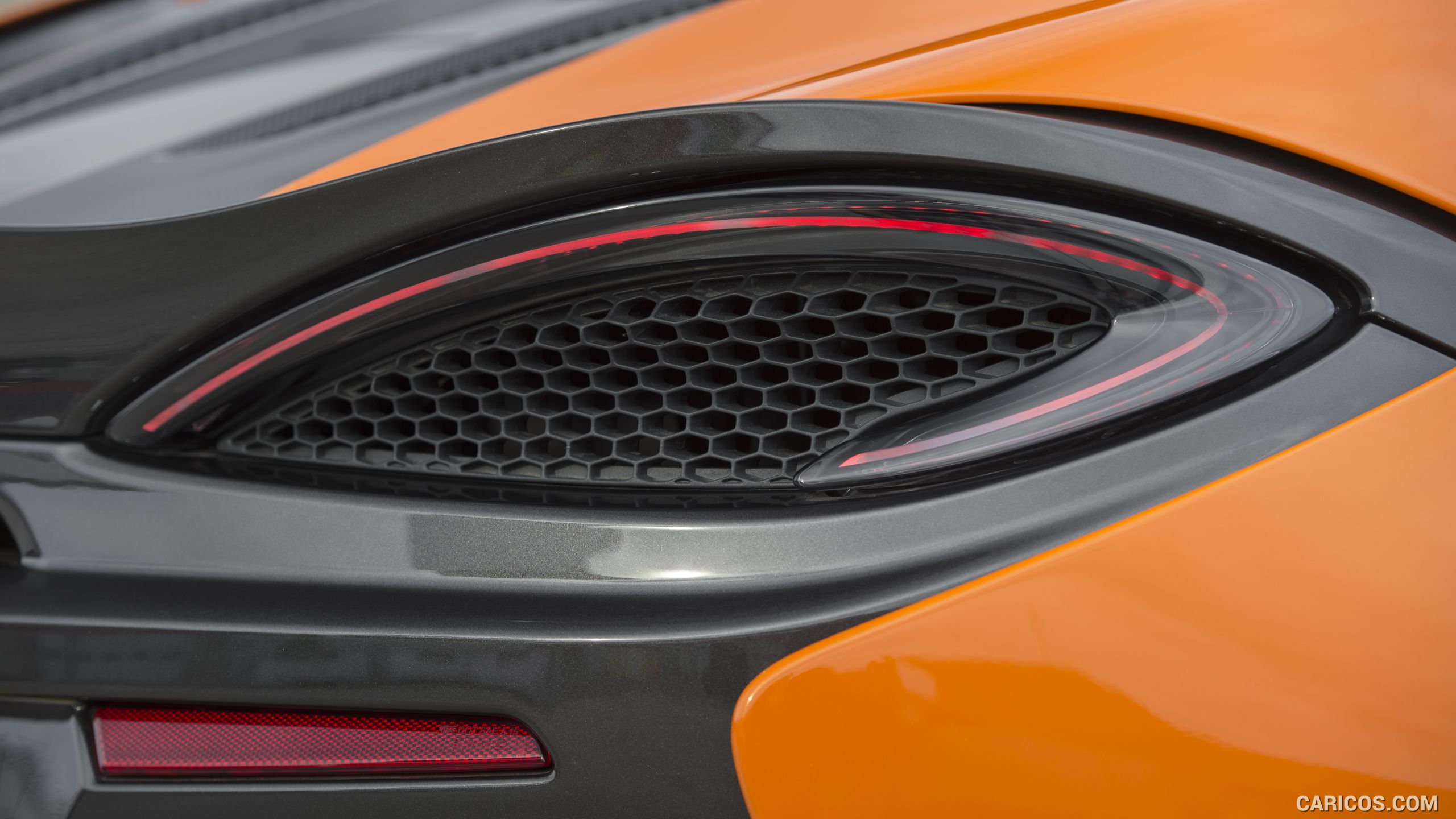 2016 McLaren 570S Coupe (Color: Ventura Orange) - Tail Light, #142 of 192