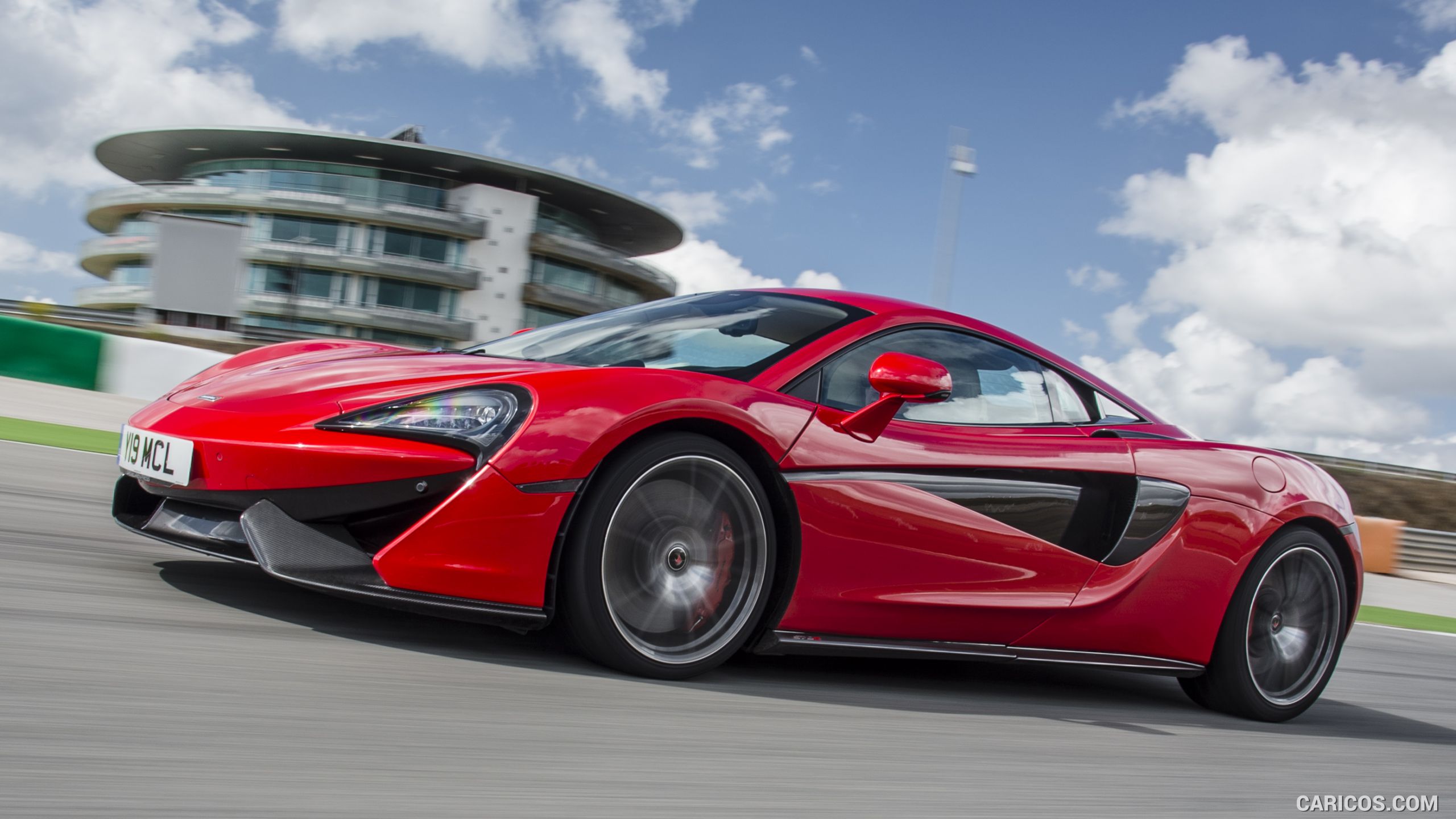 2016 McLaren 570S Coupe (Color: Vermillion Red) - Side, #163 of 192