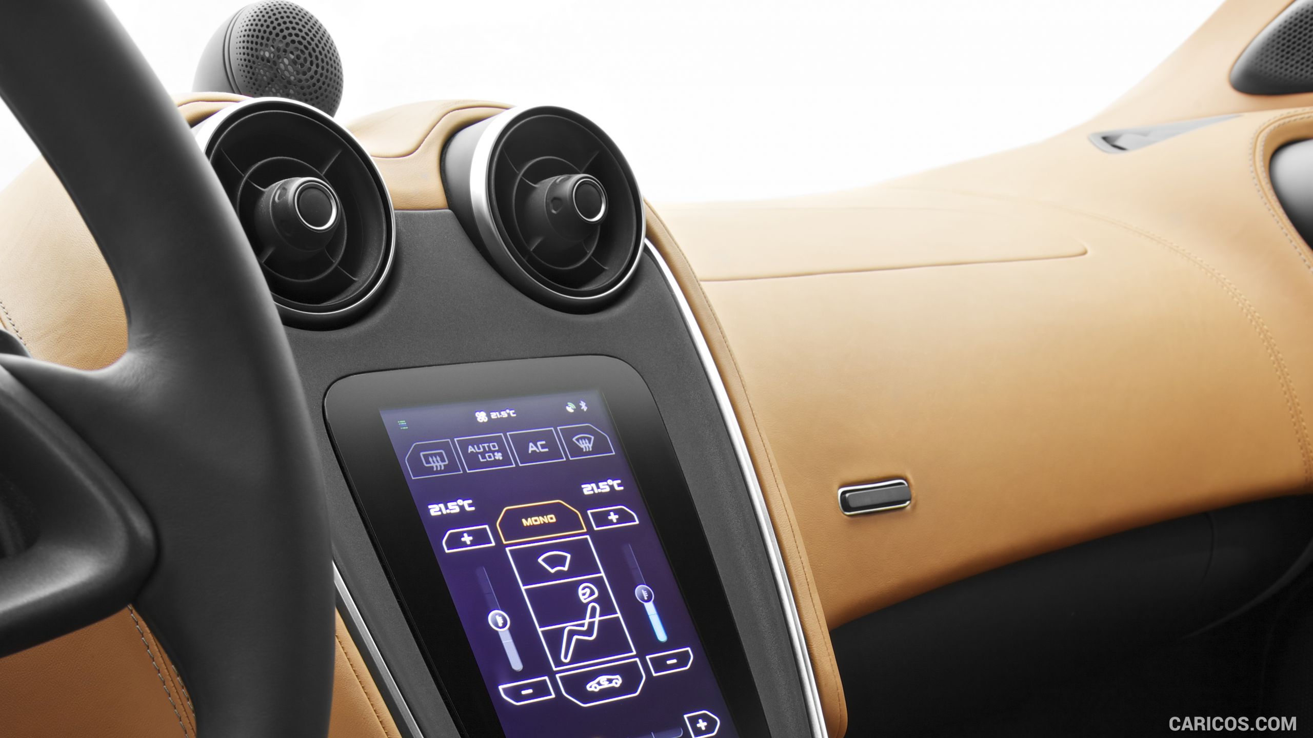 2016 McLaren 570S Coupe  - Central Console, #20 of 192