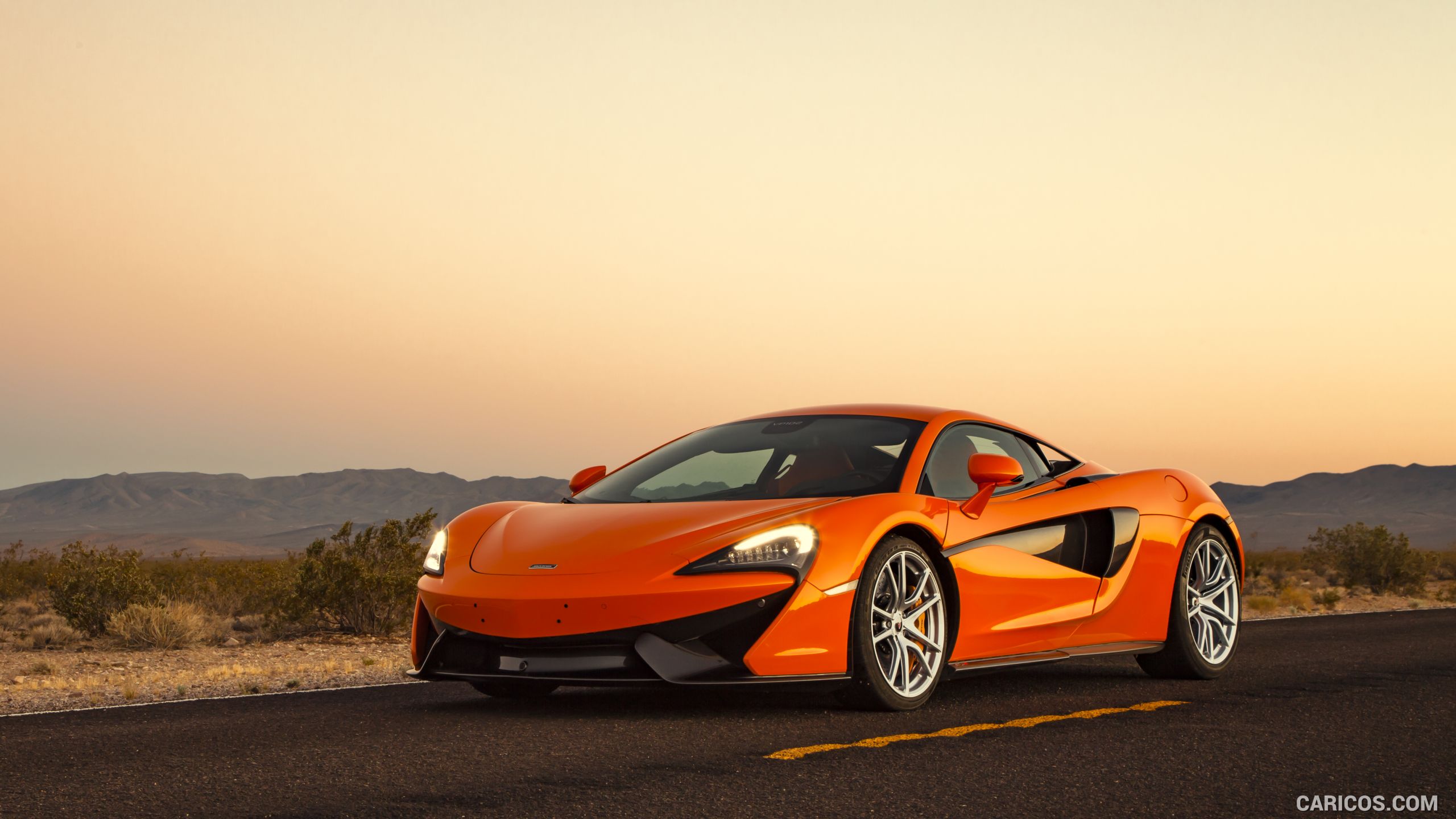 2016 McLaren 570S Coupe  - Front, #33 of 192
