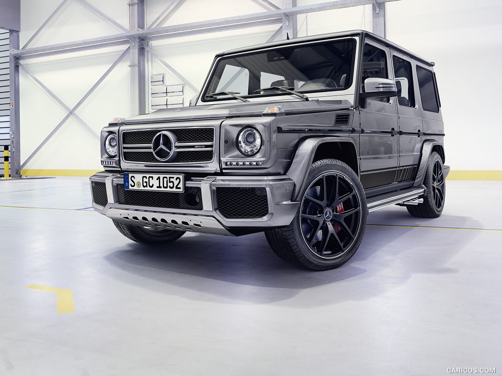 2016 Mercedes-AMG G63 (Palladium Silver Metallic) - Front