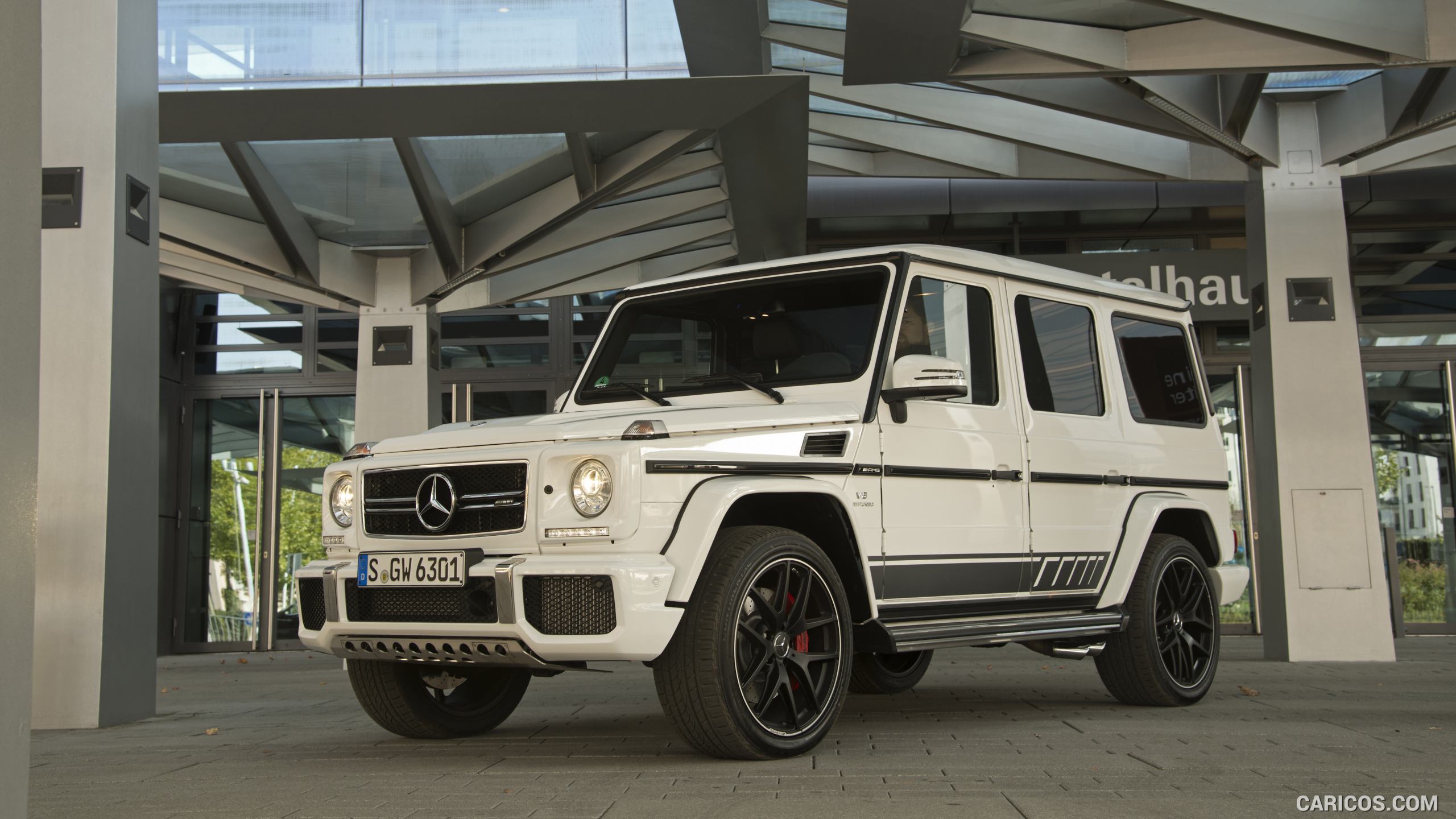 2016 Mercedes-AMG G63 AMG EDITION 463 in Polarwhite - Front, #40 of 48