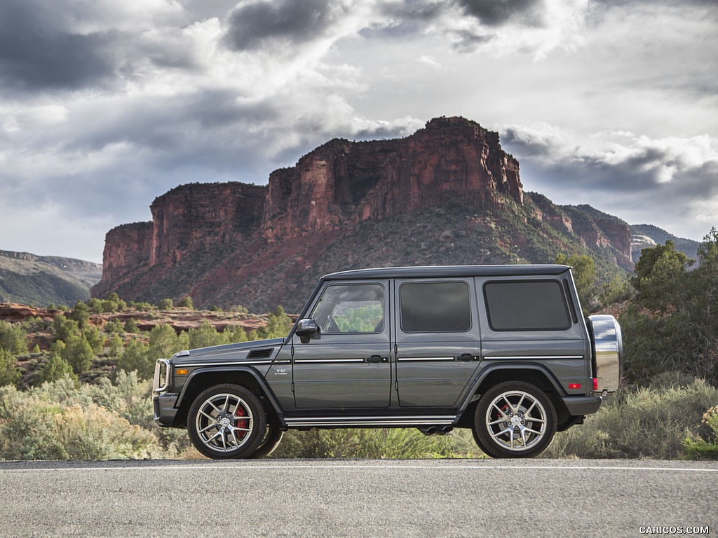 2016 Mercedes-AMG G65 (US-Spec) - Side