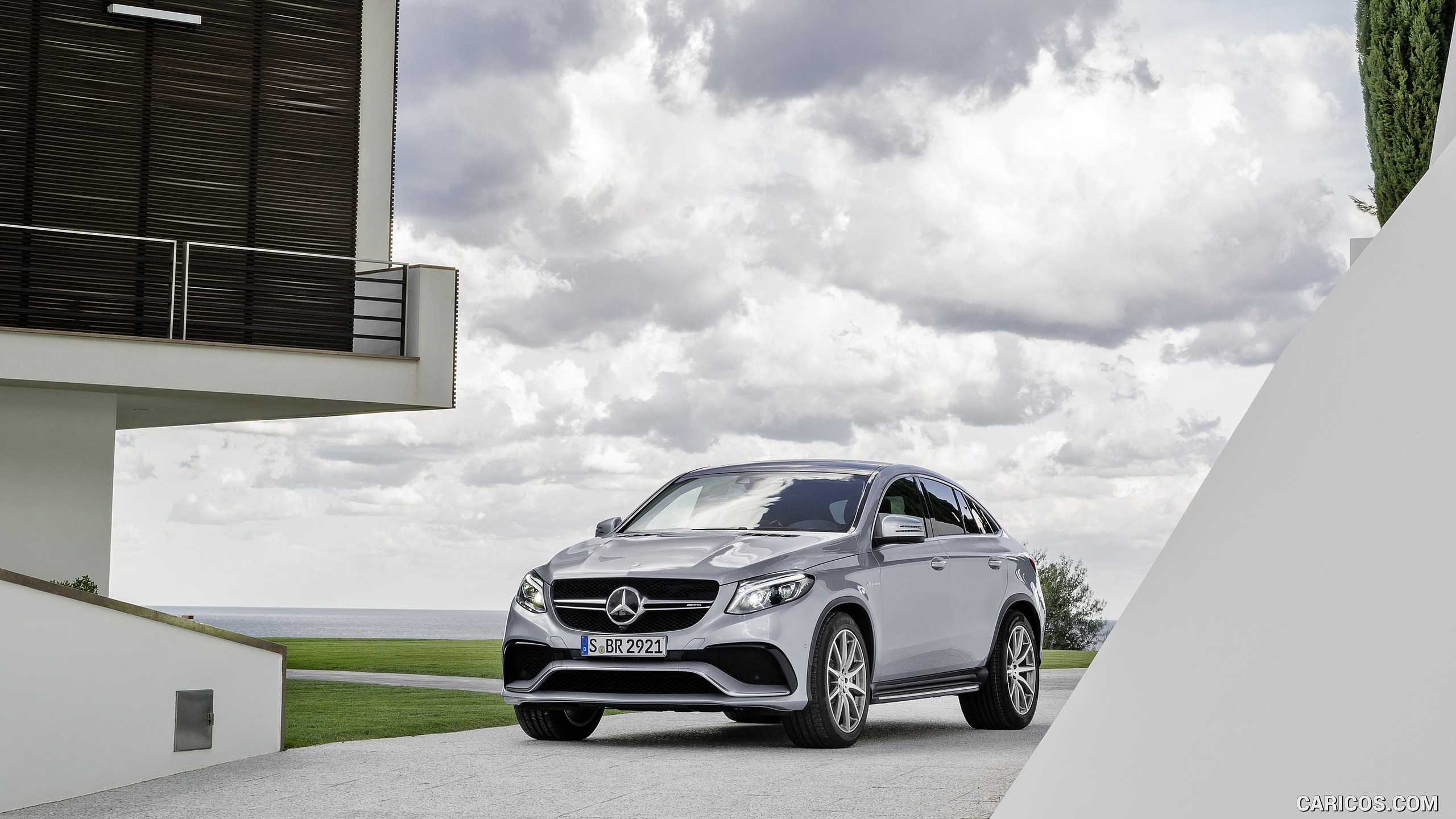 2016 Mercedes-AMG GLE 63 Coupe 4MATIC  - Front, #7 of 65