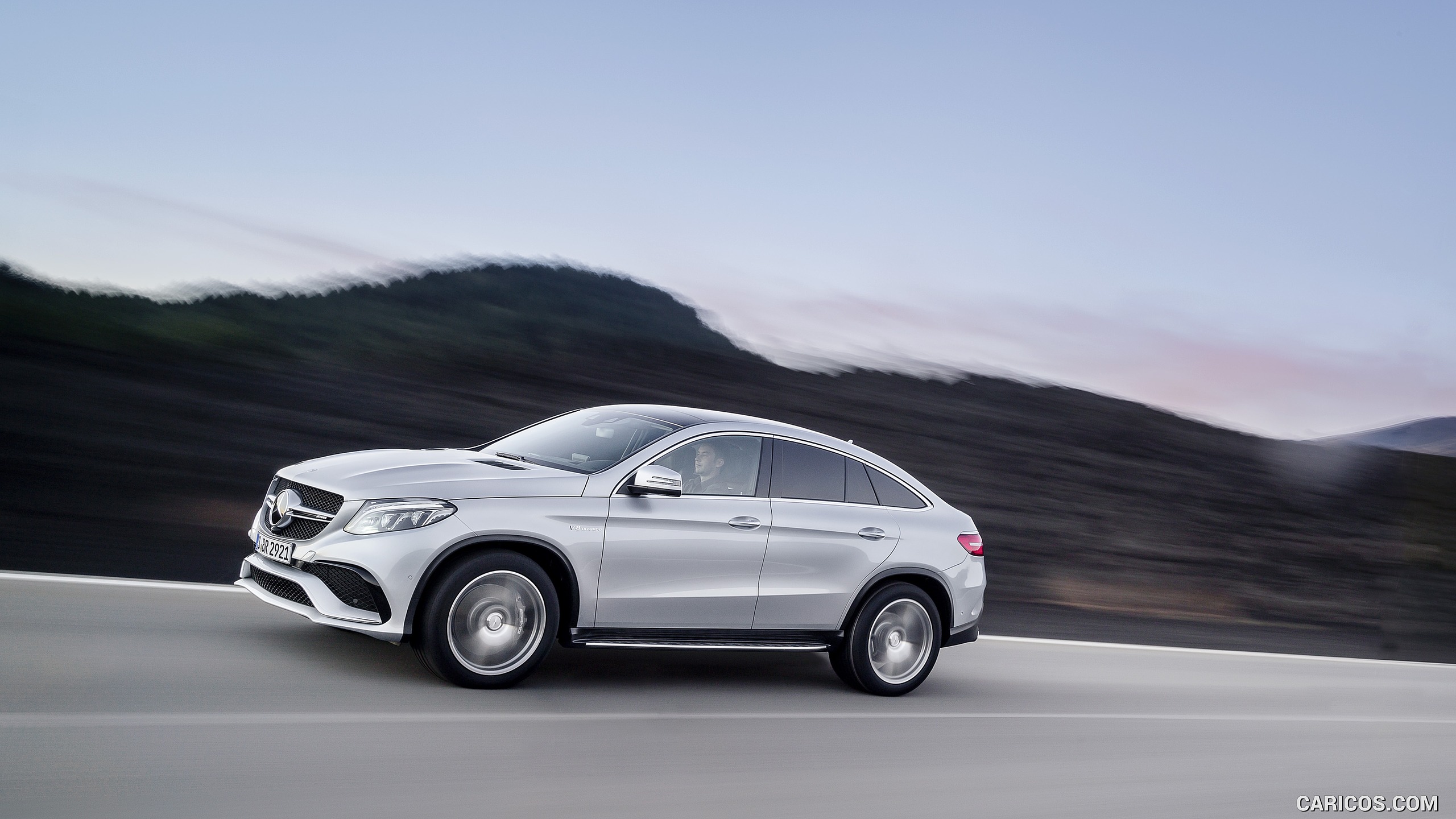 2016 Mercedes-AMG GLE 63 Coupe 4MATIC  - Side, #14 of 65