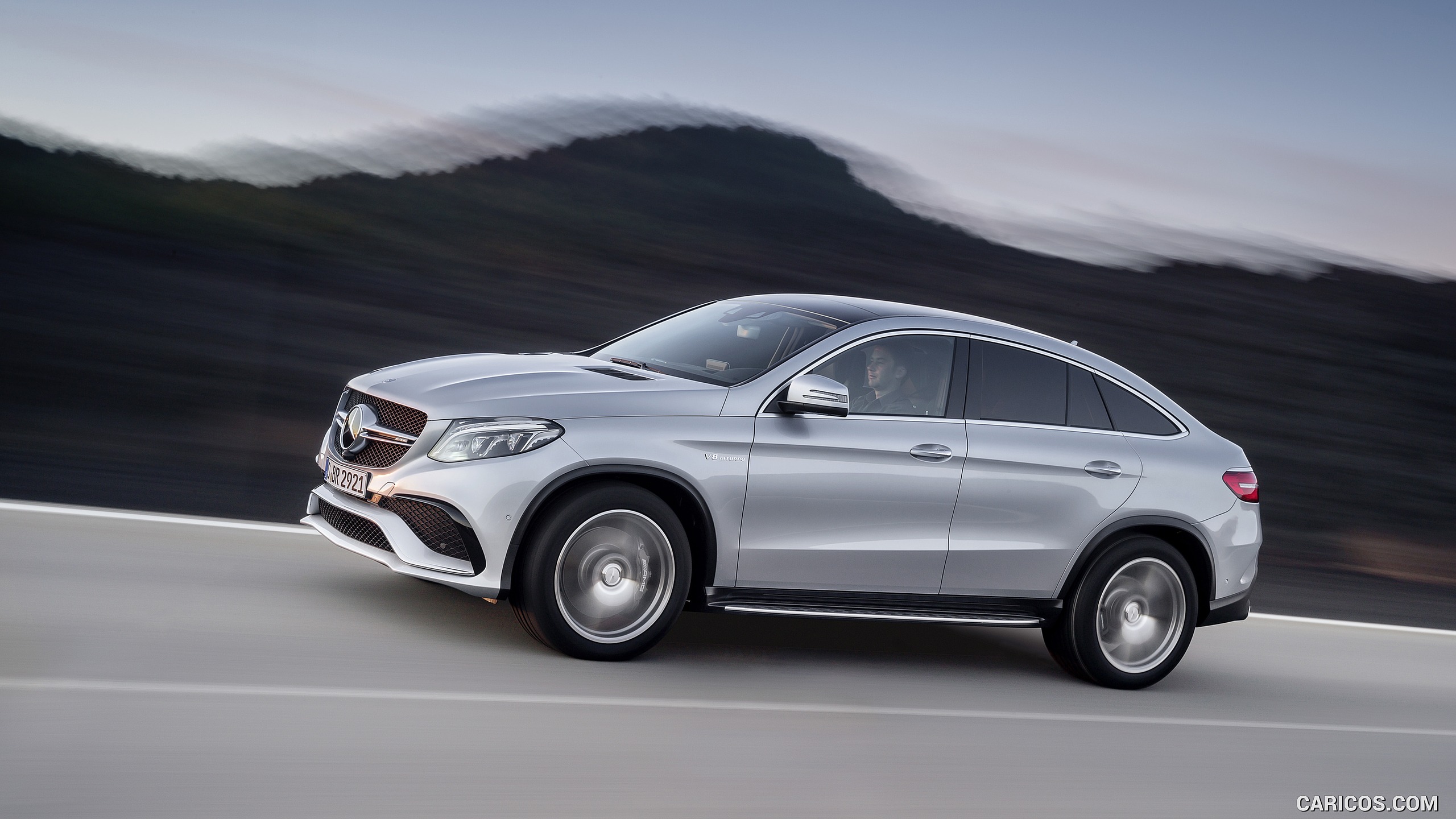 2016 Mercedes-AMG GLE 63 Coupe 4MATIC  - Side, #15 of 65