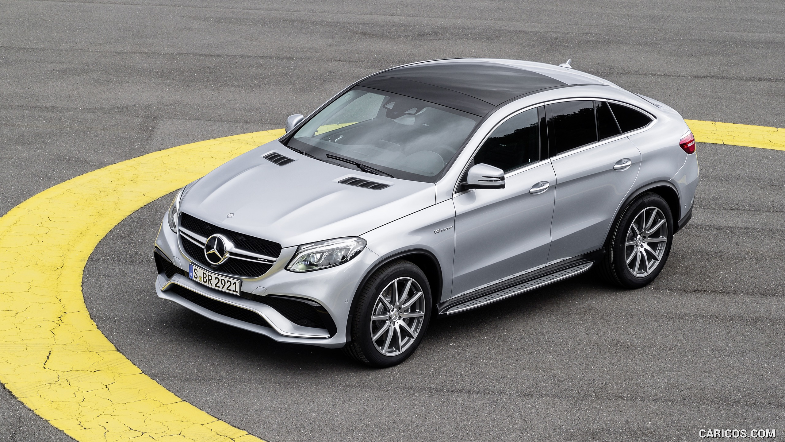 2016 Mercedes-AMG GLE 63 Coupe 4MATIC - Front, #36 of 65