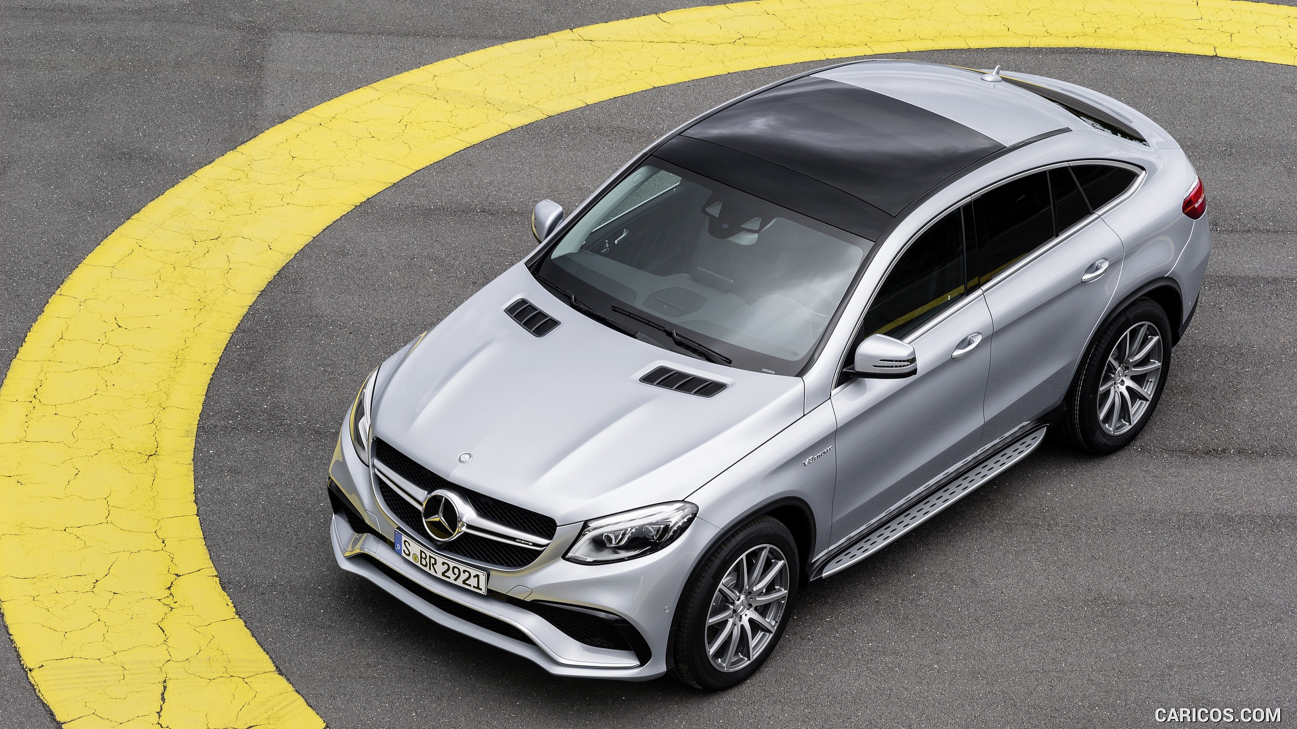 2016 Mercedes-AMG GLE 63 Coupe 4MATIC - Top, #35 of 65