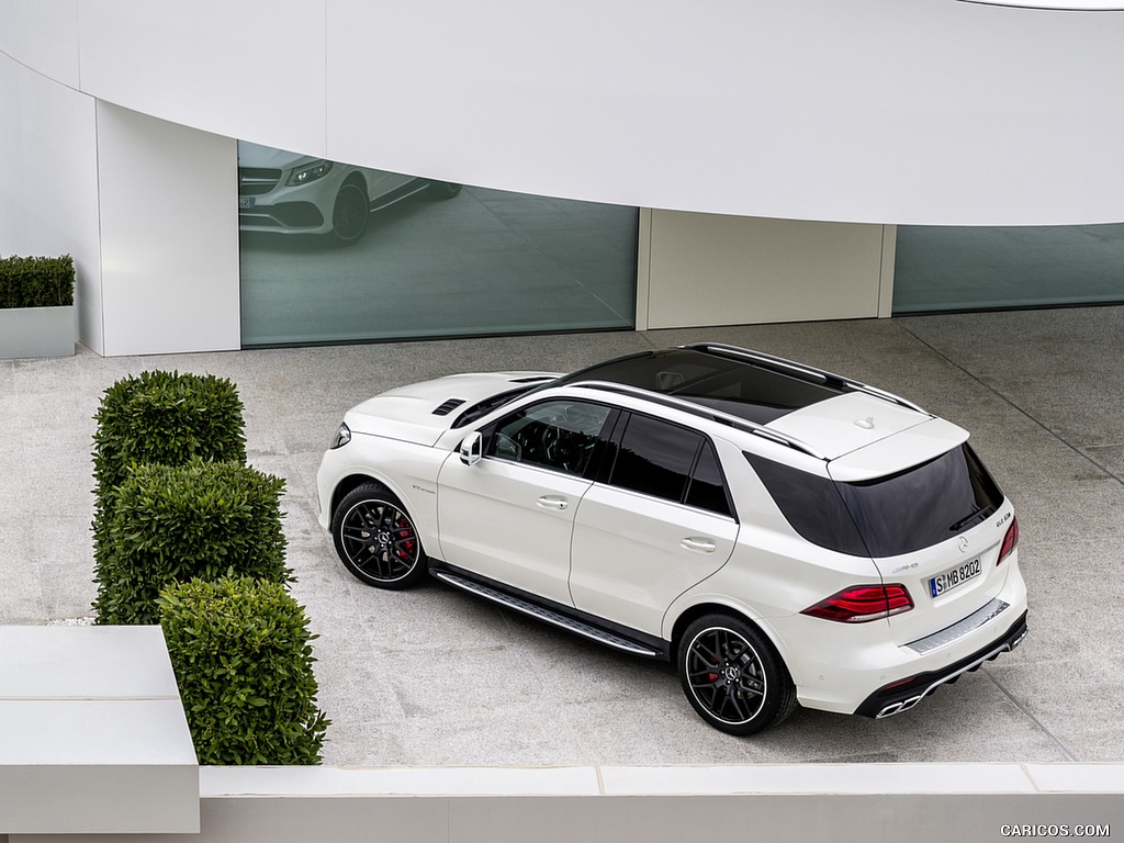 2016 Mercedes-AMG GLE 63 S (Designo Diamond White Bright) - Top