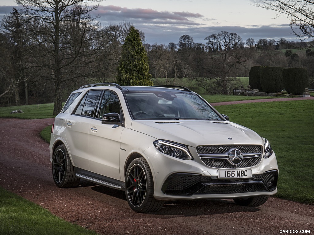 2016 Mercedes-AMG GLE 63 S (UK-Spec) - Front