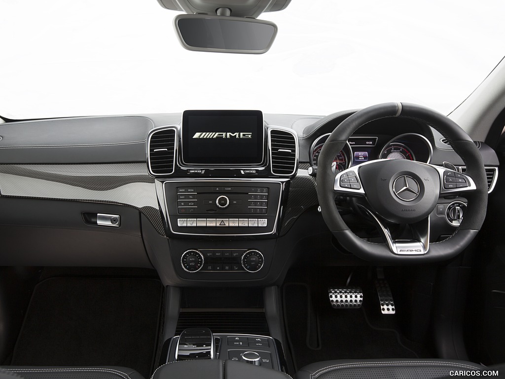 2016 Mercedes-AMG GLE 63 S Coupe (UK-Spec) - Interior, Cockpit