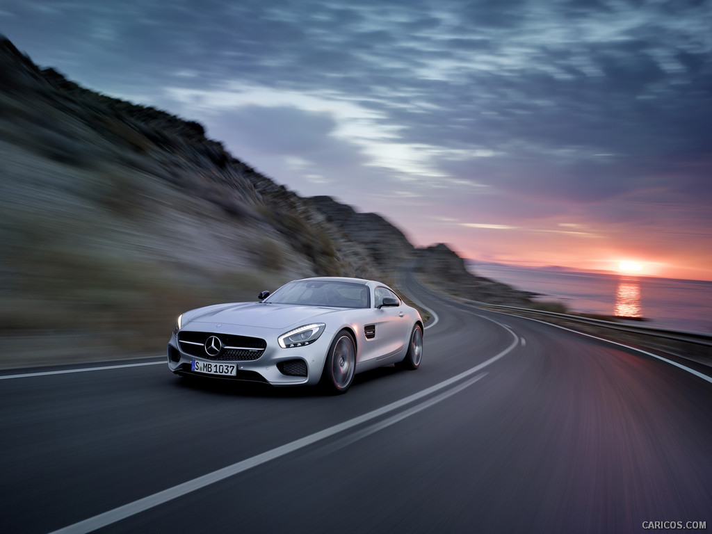 2016 Mercedes-AMG GT (Designo Iridium Silver Magno) - Front