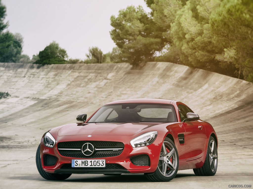 2016 Mercedes-AMG GT (Fire Opal) - Front