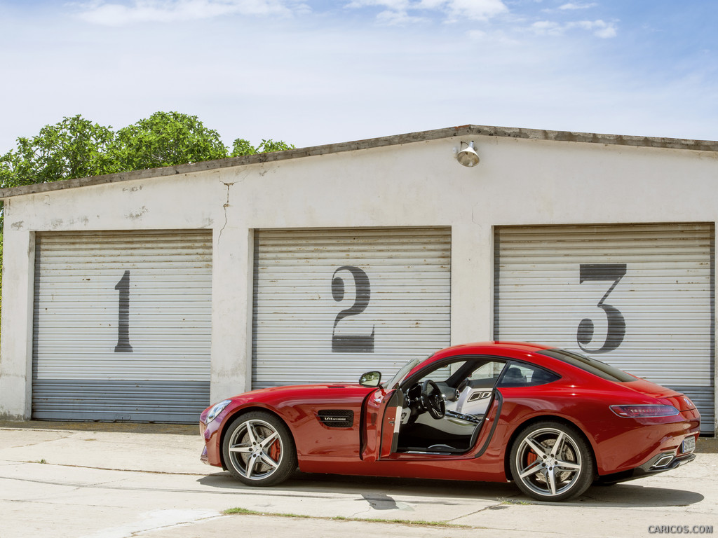 2016 Mercedes-AMG GT (Fire Opal) - Side