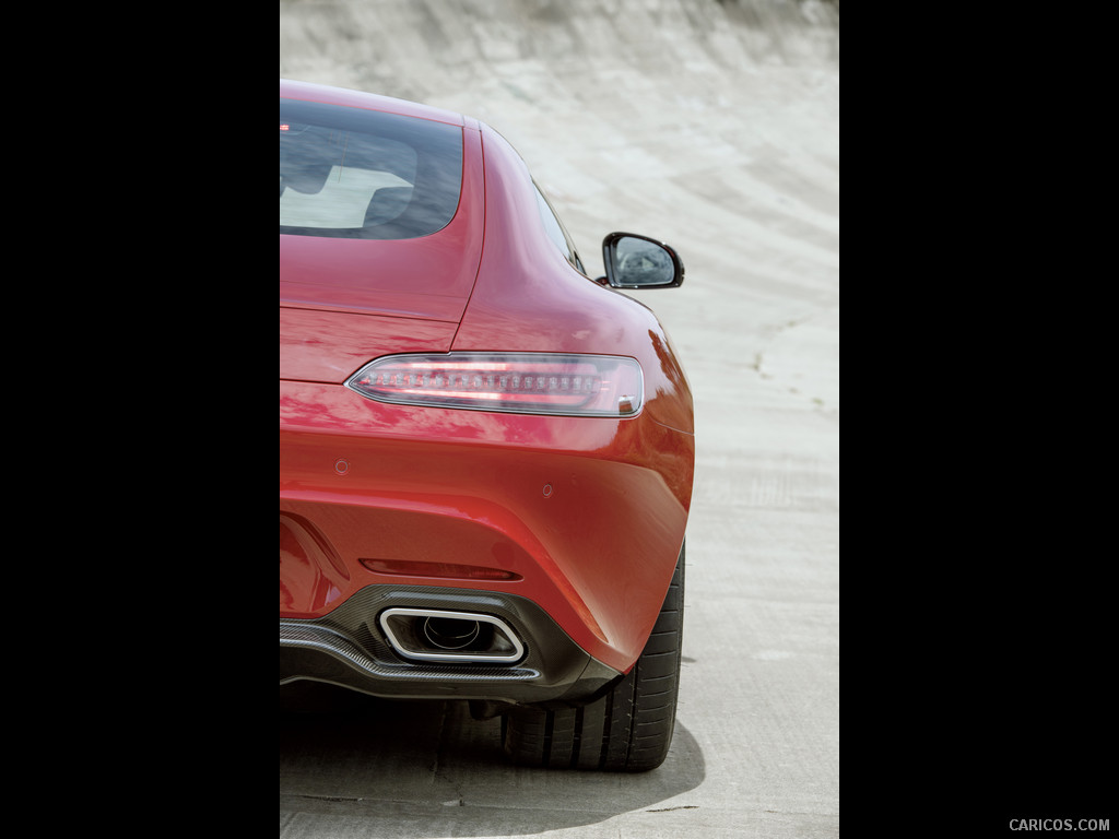 2016 Mercedes-AMG GT (Fire Opal) - Tail Light