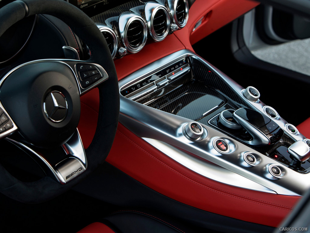 2016 Mercedes-AMG GT (US-Spec)  - Interior