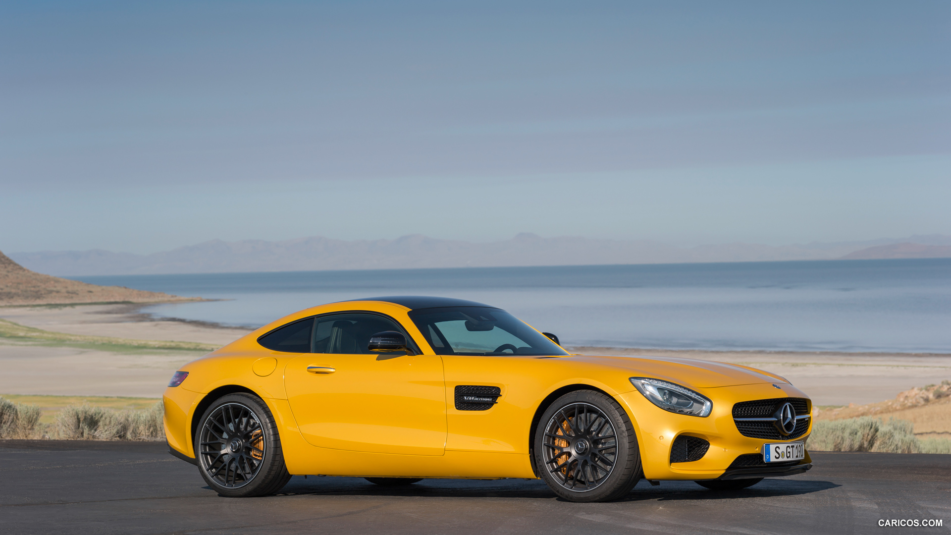 2016 Mercedes-AMG GT Exterior Night Package (Solarbeam) - Side, #102 of 190