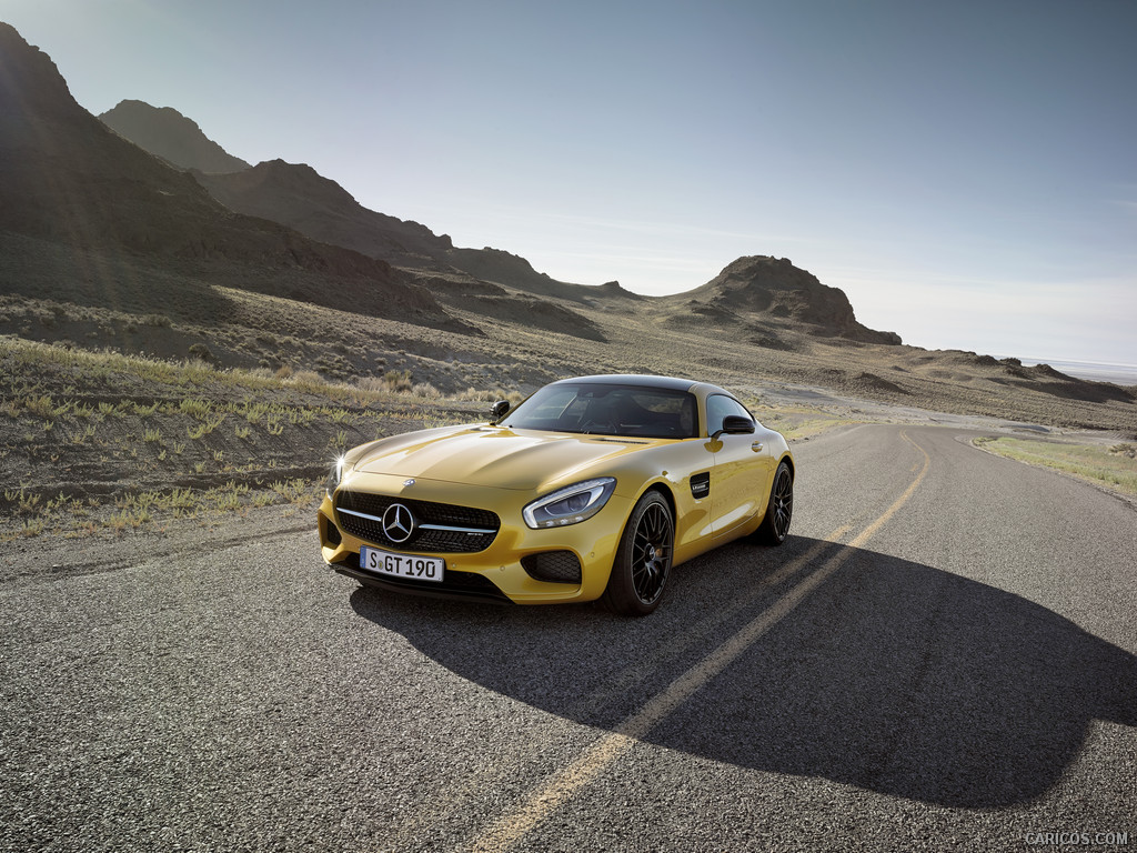 2016 Mercedes-AMG GT Exterior Night Package (Solarbeam) - Front