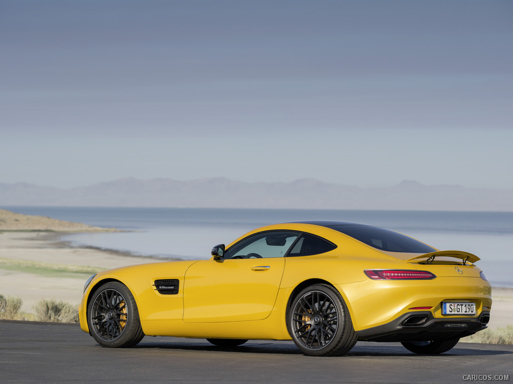 2016 Mercedes-AMG GT Exterior Night Package (Solarbeam) - Rear