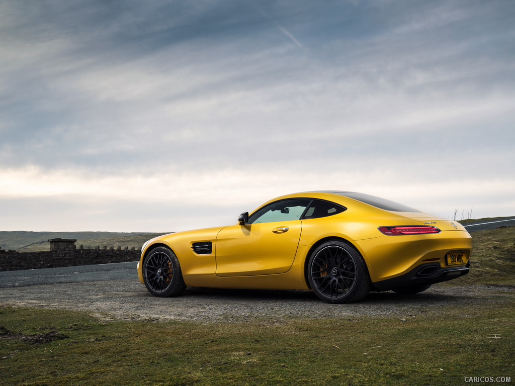 2016 Mercedes-AMG GT S (UK-Spec)  - Side