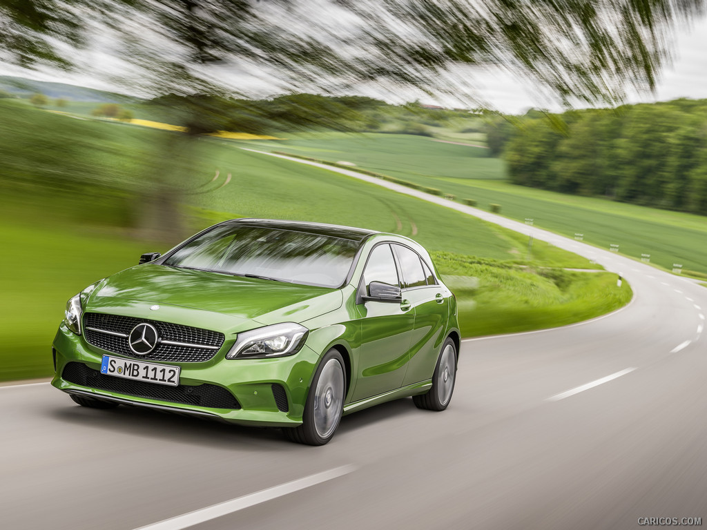 2016 Mercedes-Benz A-Class A 220d 4MATIC (Elbaite Green) - Front