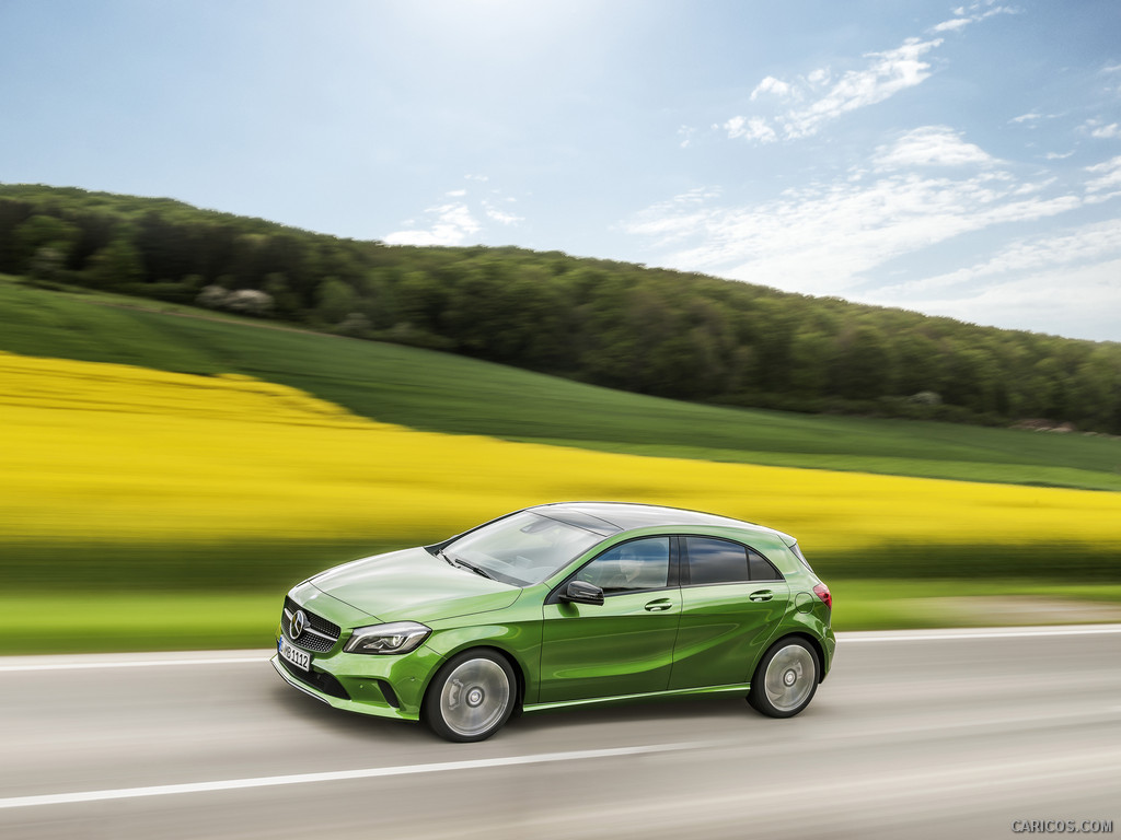 2016 Mercedes-Benz A-Class A 220d 4MATIC (Elbaite Green) - Front