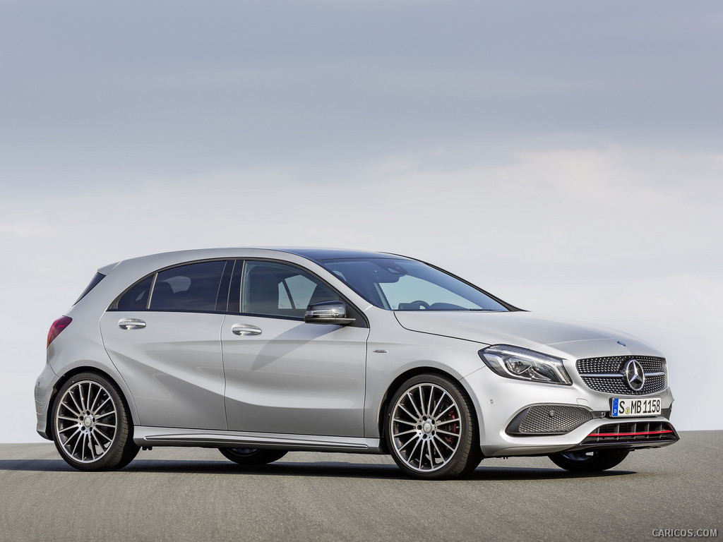 2016 Mercedes-Benz A-Class A 250 Sport AMG Line (Polar Silver) - Side