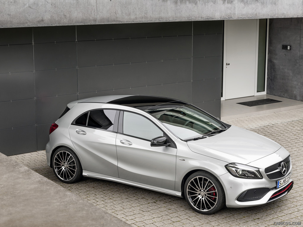 2016 Mercedes-Benz A-Class A 250 Sport AMG Line (Polar Silver) - Side