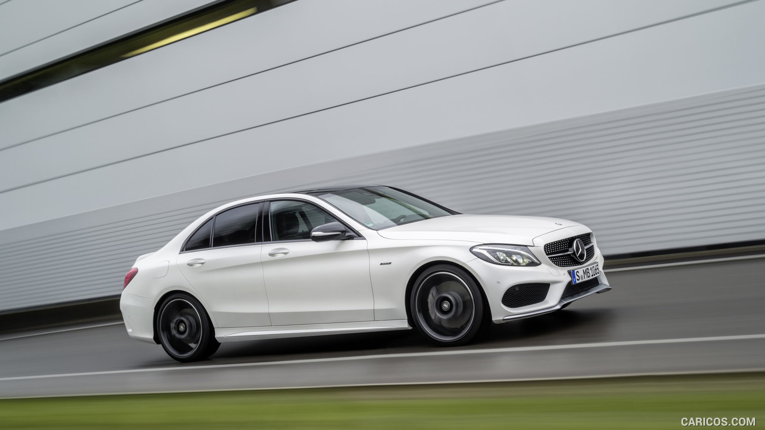 2016 Mercedes-Benz C450 AMG 4MATIC (Diamond White) - Side, #12 of 122